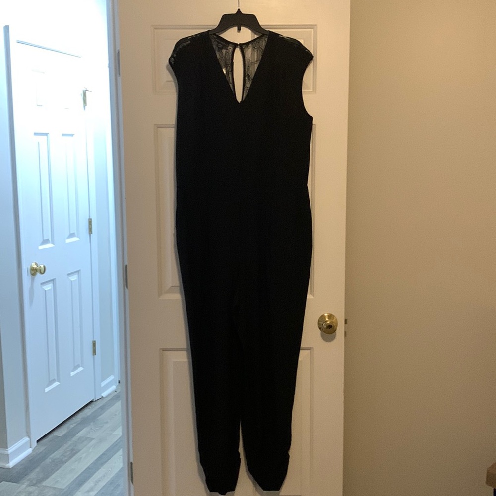Women’s jumpsuit.